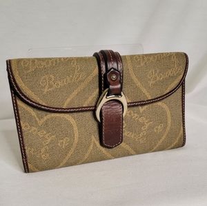 Dooney and Bourke wallet